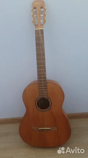Классическая гитара бу