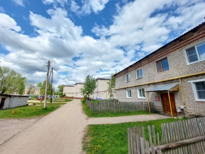 2-к. квартира, 43 м², 2/2 эт.