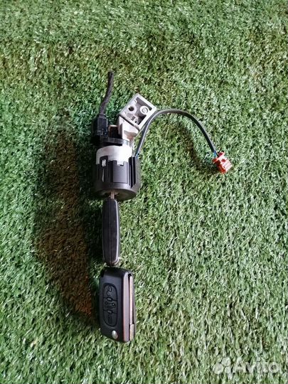 Замок зажигания 36410600 Peugeot 207 308 T7W5F02 W