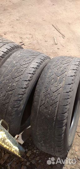 Lassa Competus A/T 2 235/65 R17