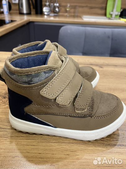 Демисезонные ботинки OshKosh 25 размер
