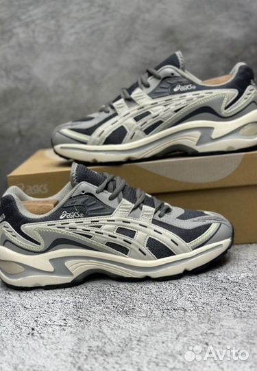 Серые Asics Preleus