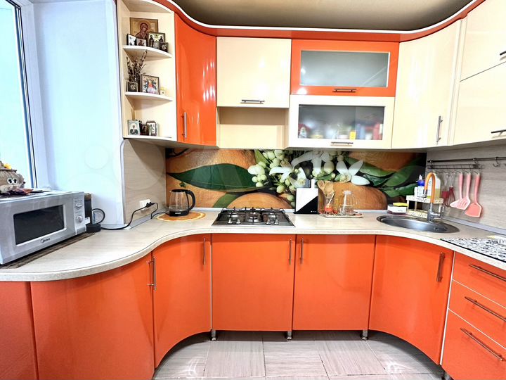 2-к. квартира, 51,2 м², 1/5 эт.