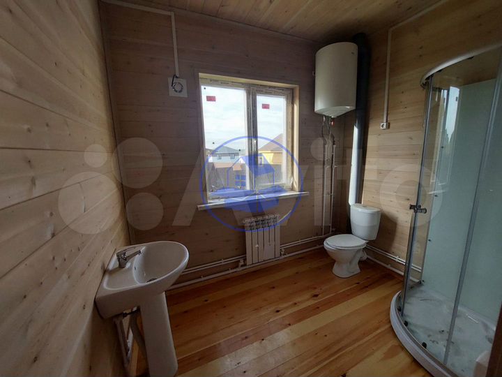 Коттедж 152 м² на участке 8 сот.