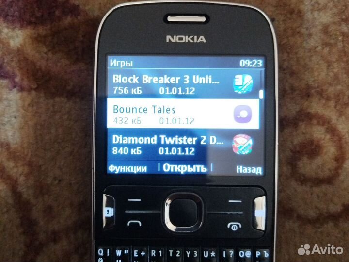 Nokia Asha 302