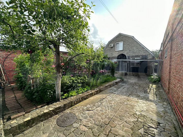 Дом 130 м² на участке 3,5 сот.