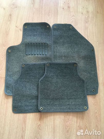Коврики для машины