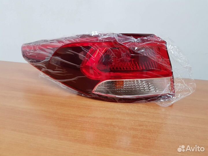 Фонарь задний KIA RIO 4 17-20 год
