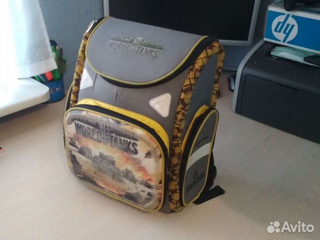 Рюкзак школьный
