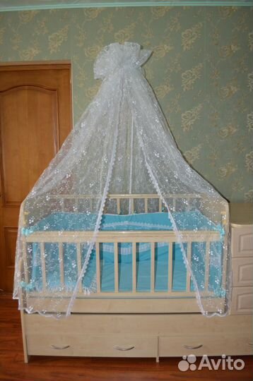 Комплект в детскую кроватку