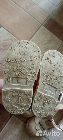 Сандалии для девочки