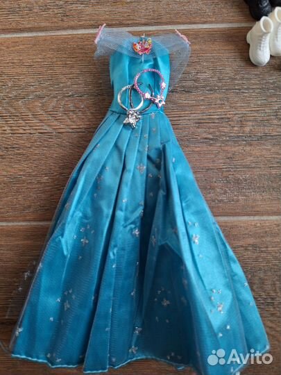 Одежда и аксессуары для барби