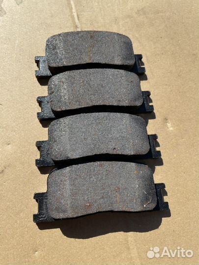 Колодки тормозные передние Тойота Камри, Рено