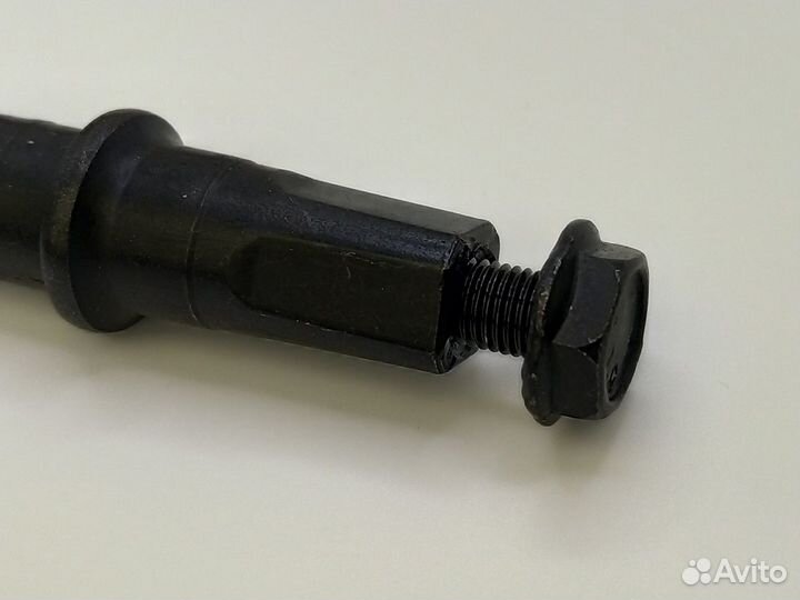 Вал каретки под болт