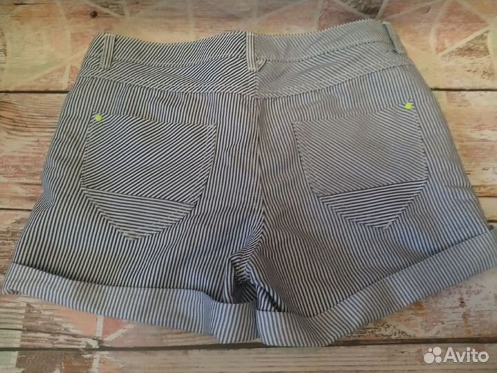 Шорты adidas женские