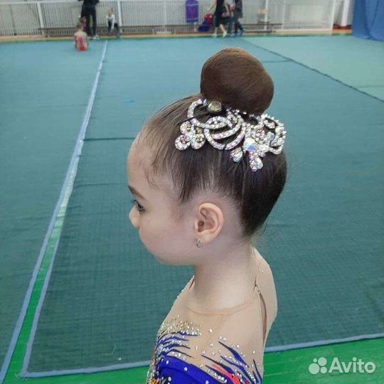 Украшение на голову для гимнастки