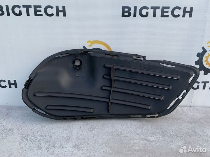 Накладка бампера Mercedes W205 A2058854023