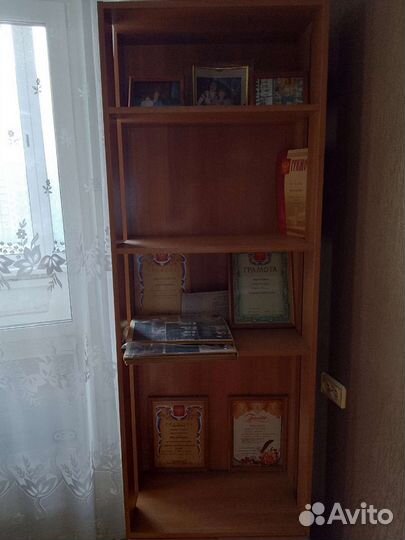 Полка книжная