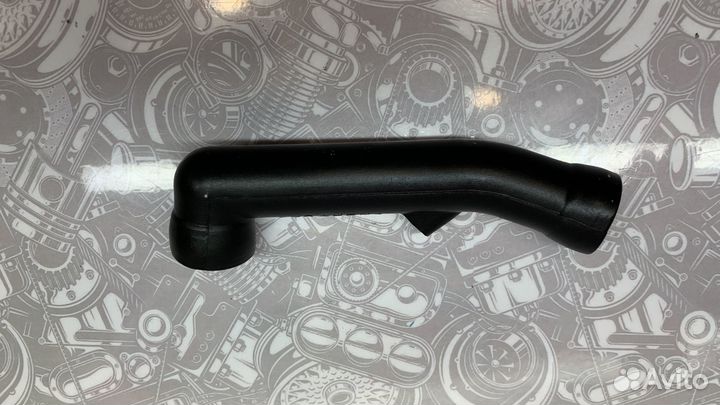 Патрубок вентиляции картера Mercedes A1110181682