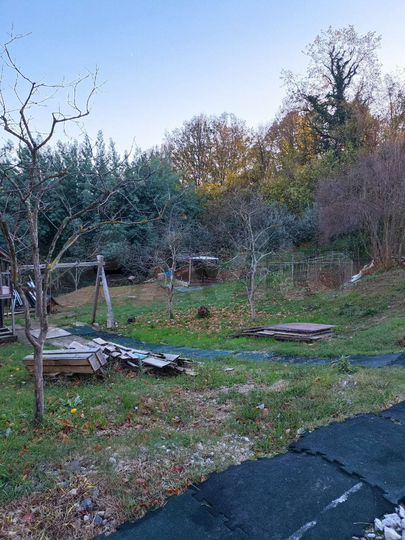 Участок 4 сот. (ИЖС)