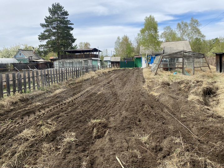 Дача 15 м² на участке 5 сот.