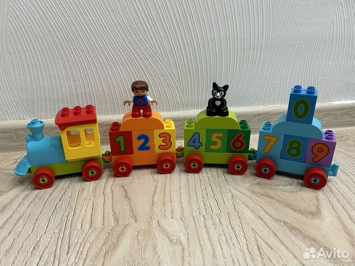 Lego duplo поезд