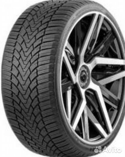 Roadmarch Winter XPro 888 215/65 R16