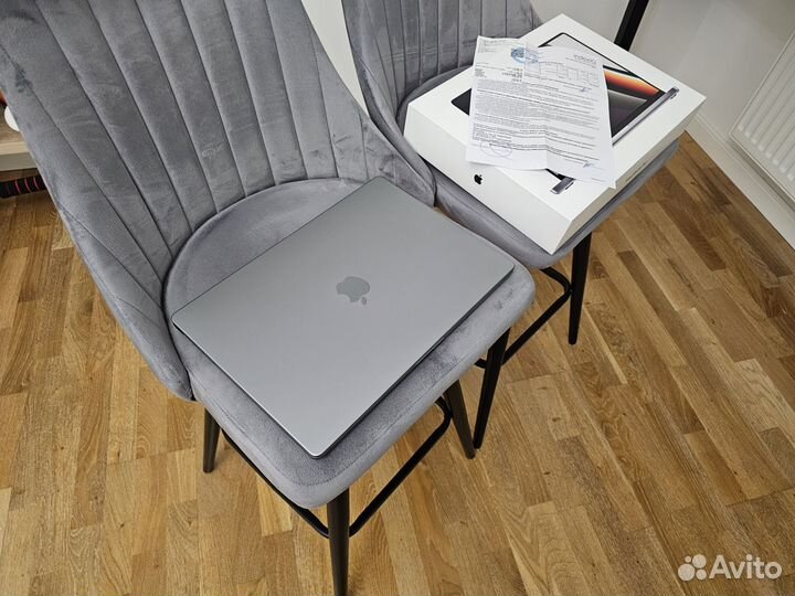 MacBook Pro 16 m1 pro, гарантия, идеал, 70 циклов