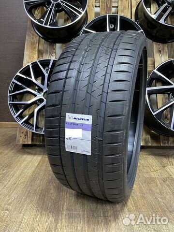 Michelin Pilot Sport 4 S 265/40 R21 105Y