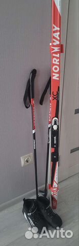 Лыжи беговые с палками + ботинки