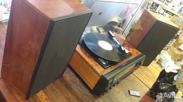 Вега-323-мультимедиа (пульт ду, блютуз, FM, USB)