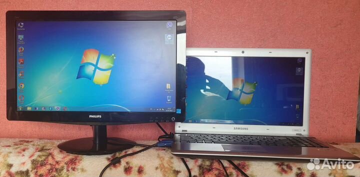 Монитор Philips 196V3L