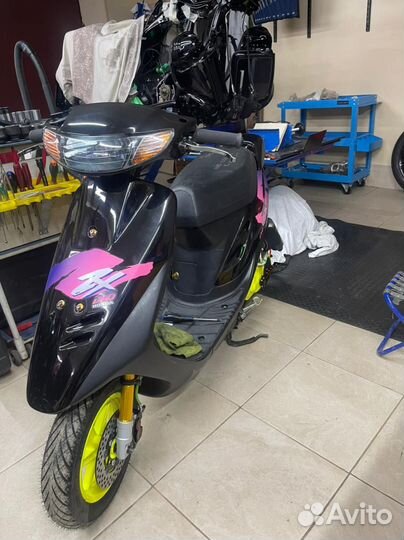 Скутер, мопед