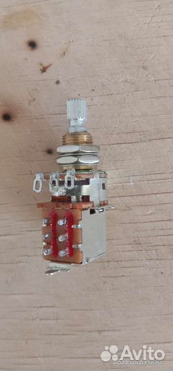 Потенциометр push-pull