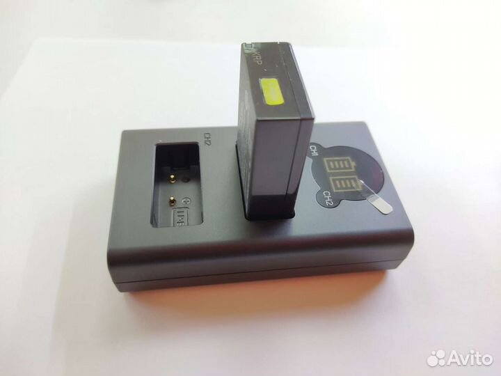 Зарядка для аккумулятора Canon LP-E17 двойная