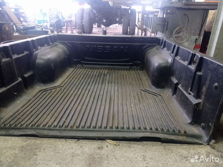 Вкладыш в кузов nisan np300