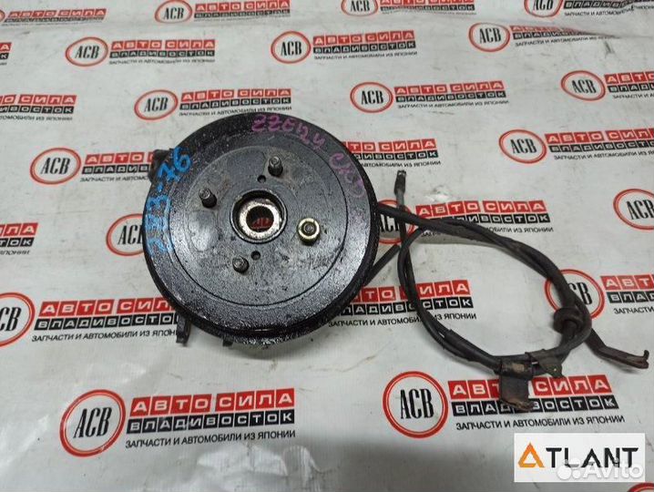 Ступица задняя левая toyota corolla