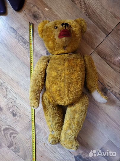Медведь плюшевый старый
