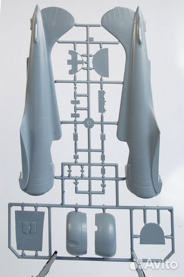 Сборная модель самолета Special Hobby SH32039