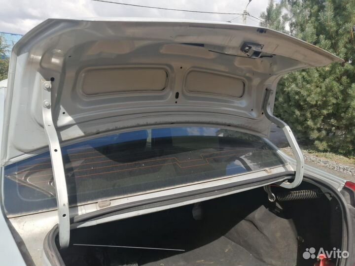 Крышка багажника renault logan 1