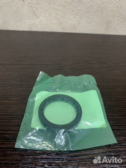 Сальник LR втулки угловой для Volvo 30713729