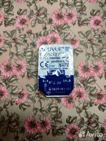 Линзы acuvue oasys hydraclear plus