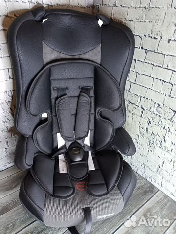 Детское автокресло новое от 9 мес до 12 лет