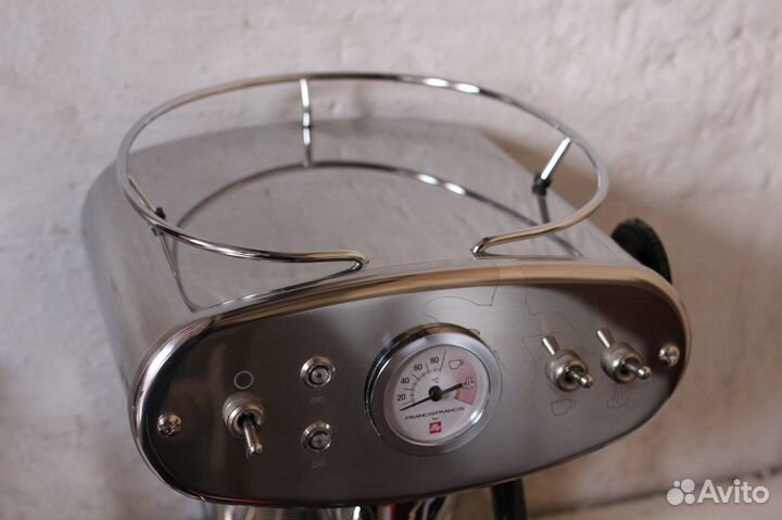 Кофемашина Illy X1 MIE