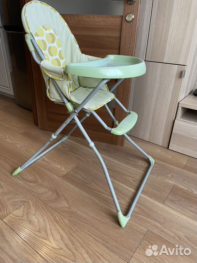 Столик для кормления ребенка