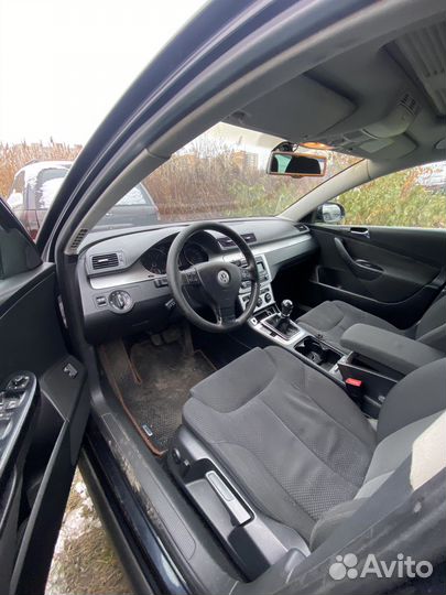 Volkswagen passat b6 универсал 2.0 MT