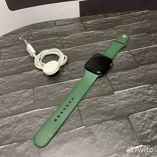 Умные часы Apple Watch 7 45mm Green