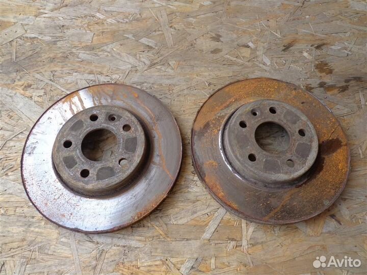 Диск тормозной передний вентилируемый Chevrolet C