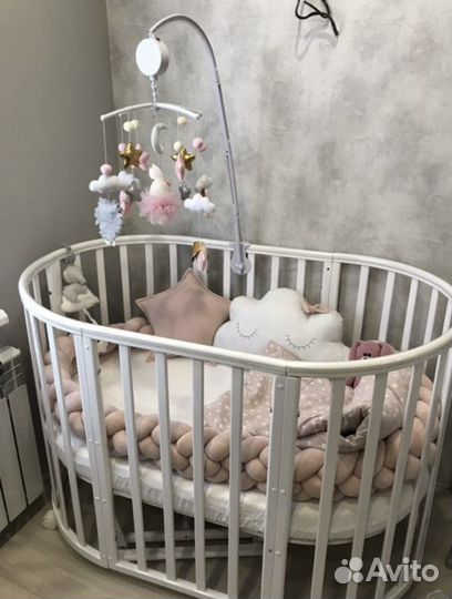 Детская кроватка трасфлрмер с маятником круглая