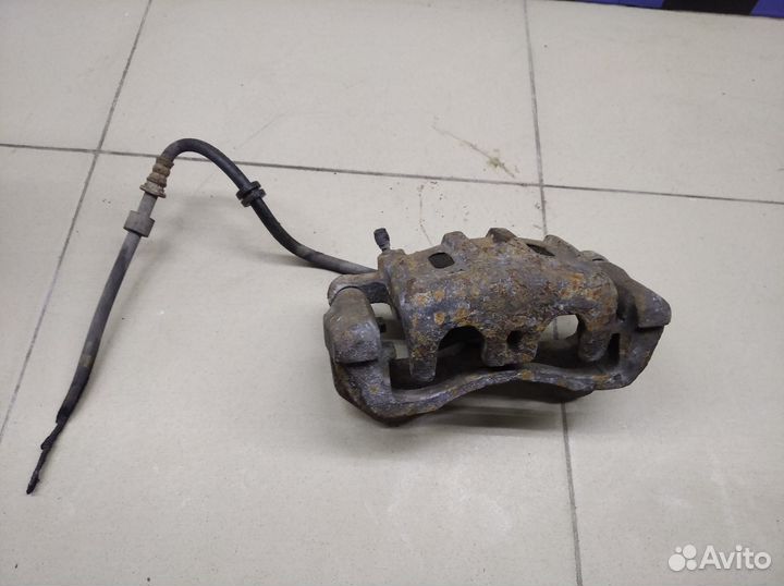 Суппорт передний правый 4007 2008-2013